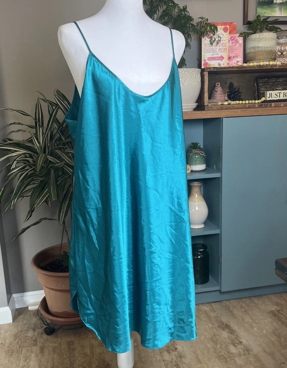 Vintage Intimate Moods Emerald Green Satin Nightgown Slip Nightie Sz 2X Lingerie